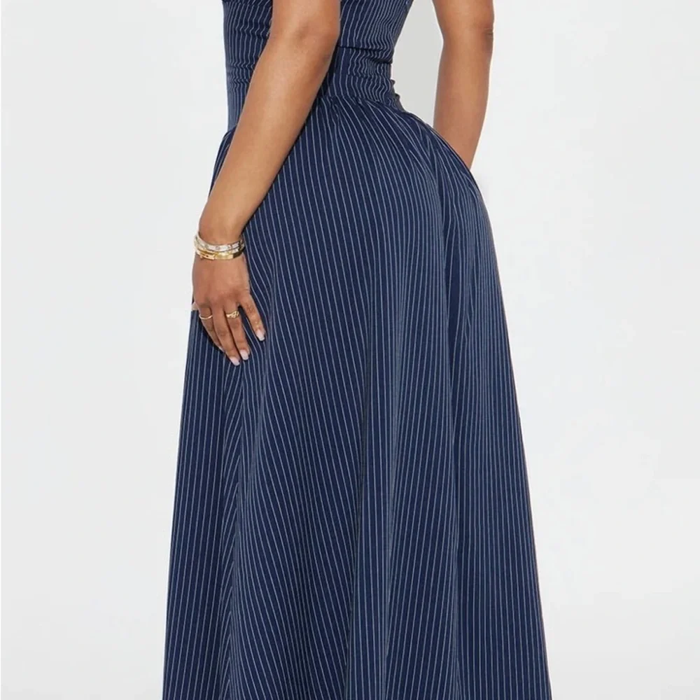 Jayla Pinstripe Halter Maxi Dress - Navy/combo Size L - Picture 2 of 7